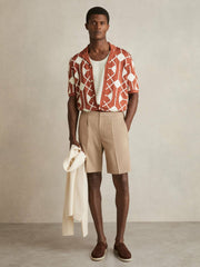 Geometric Embroidery Knit Shirt in Paprika Red