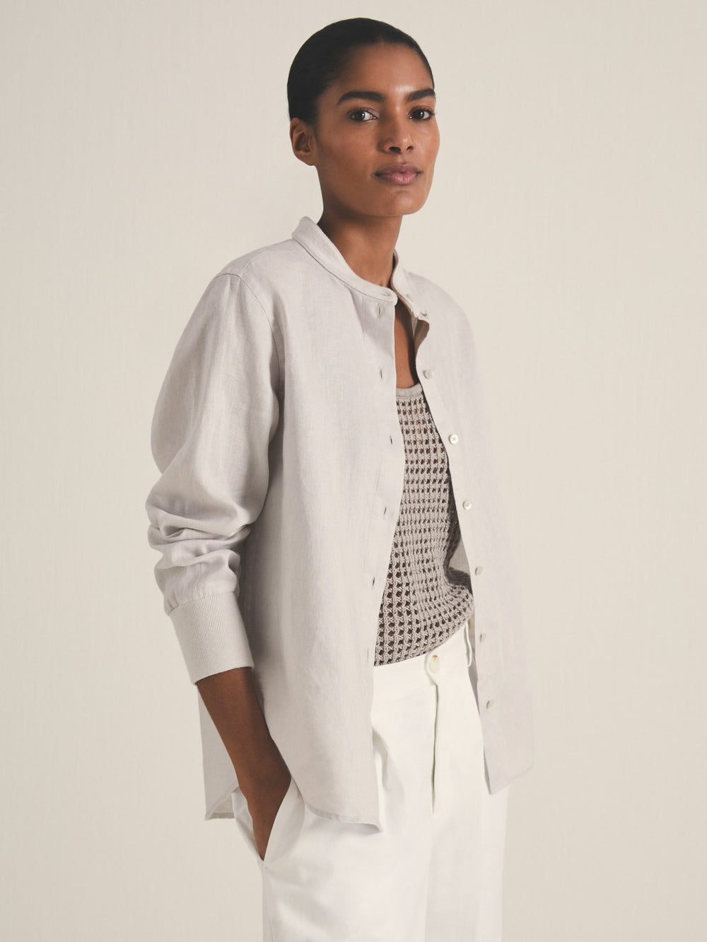 | Les 100 Ciels Linen Shirt in Soft Grey