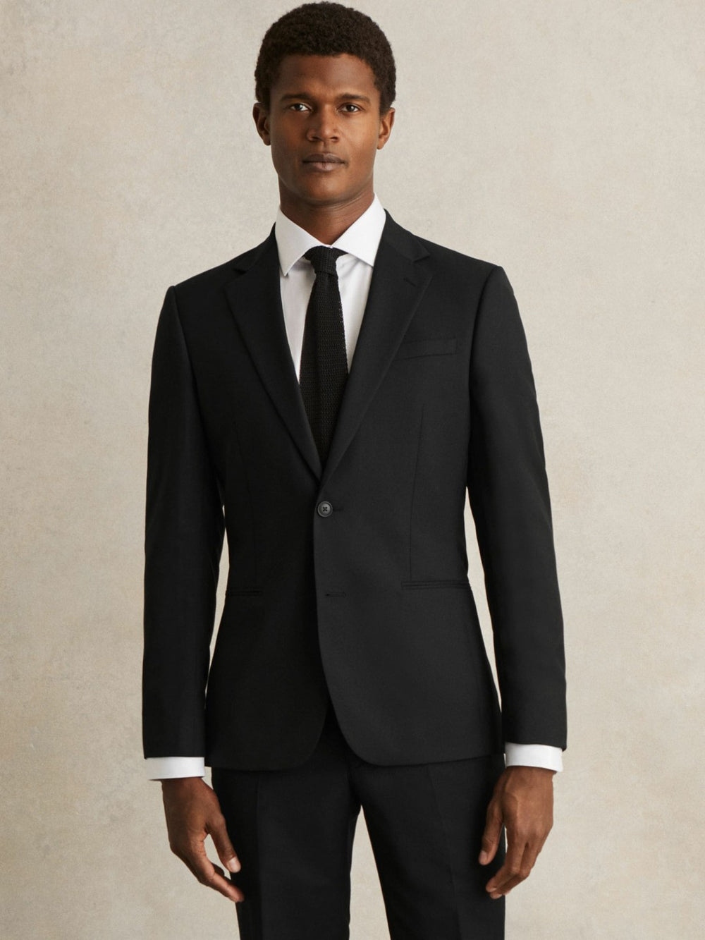 Wool-Blend Single-Breasted Suit Jacket Slim-Fit in Black