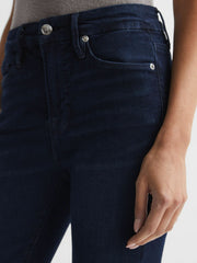 Good American Sculpting Skinny Jeans in Mid Blue