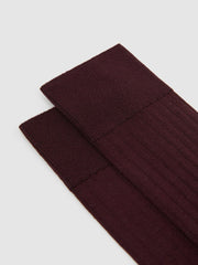Ribbed Socks in Bordeaux