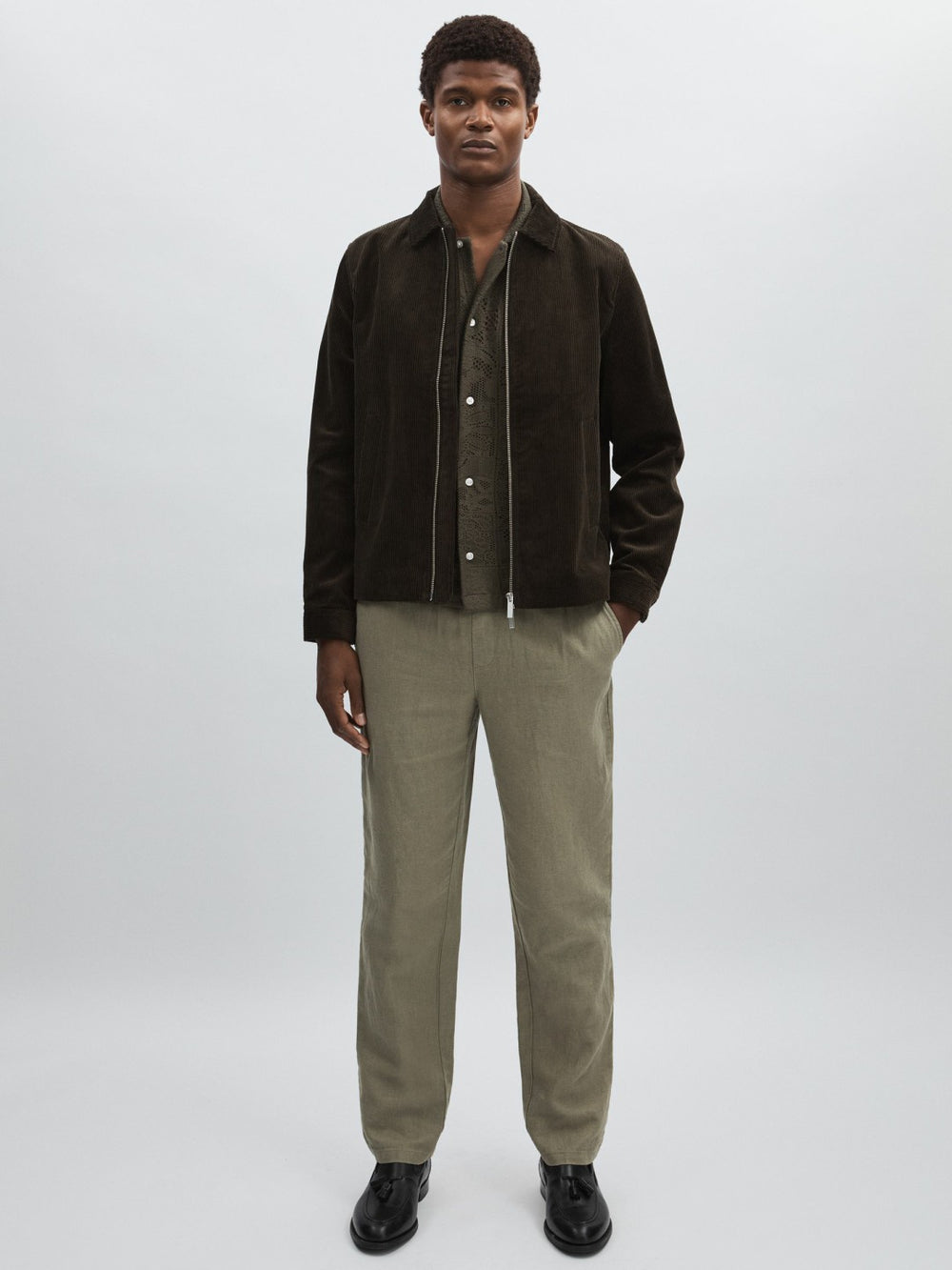 Les Deux Drawstring Trousers in Green/Ivory