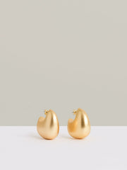 Curve Scoop Earrings in Gold Tone