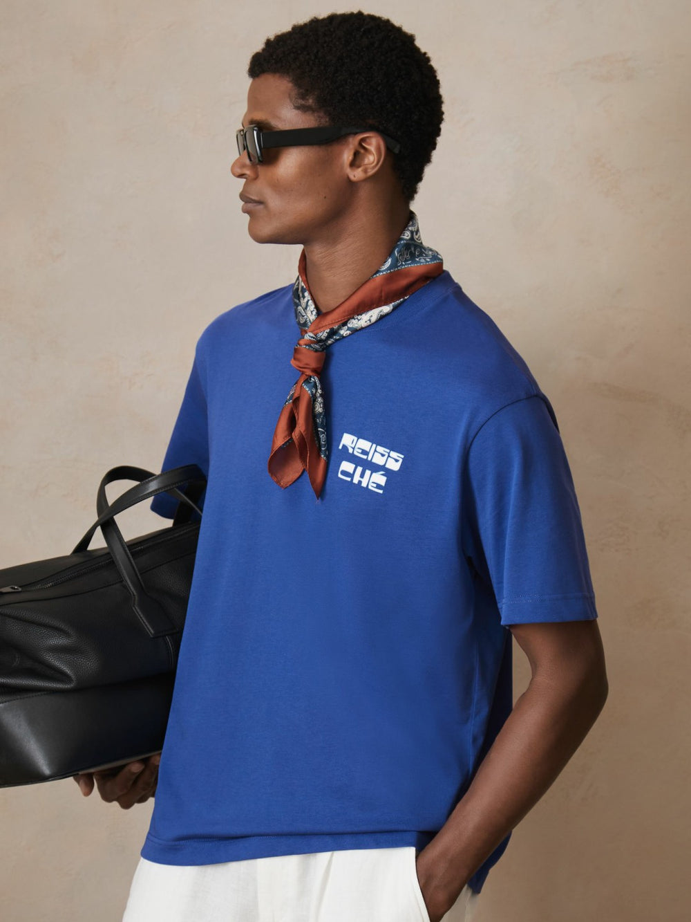 | Ché Cotton Palm-Print T-Shirt in Blue