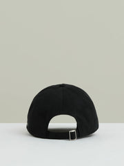 | Ché Logo-Embroidered Cap in Black