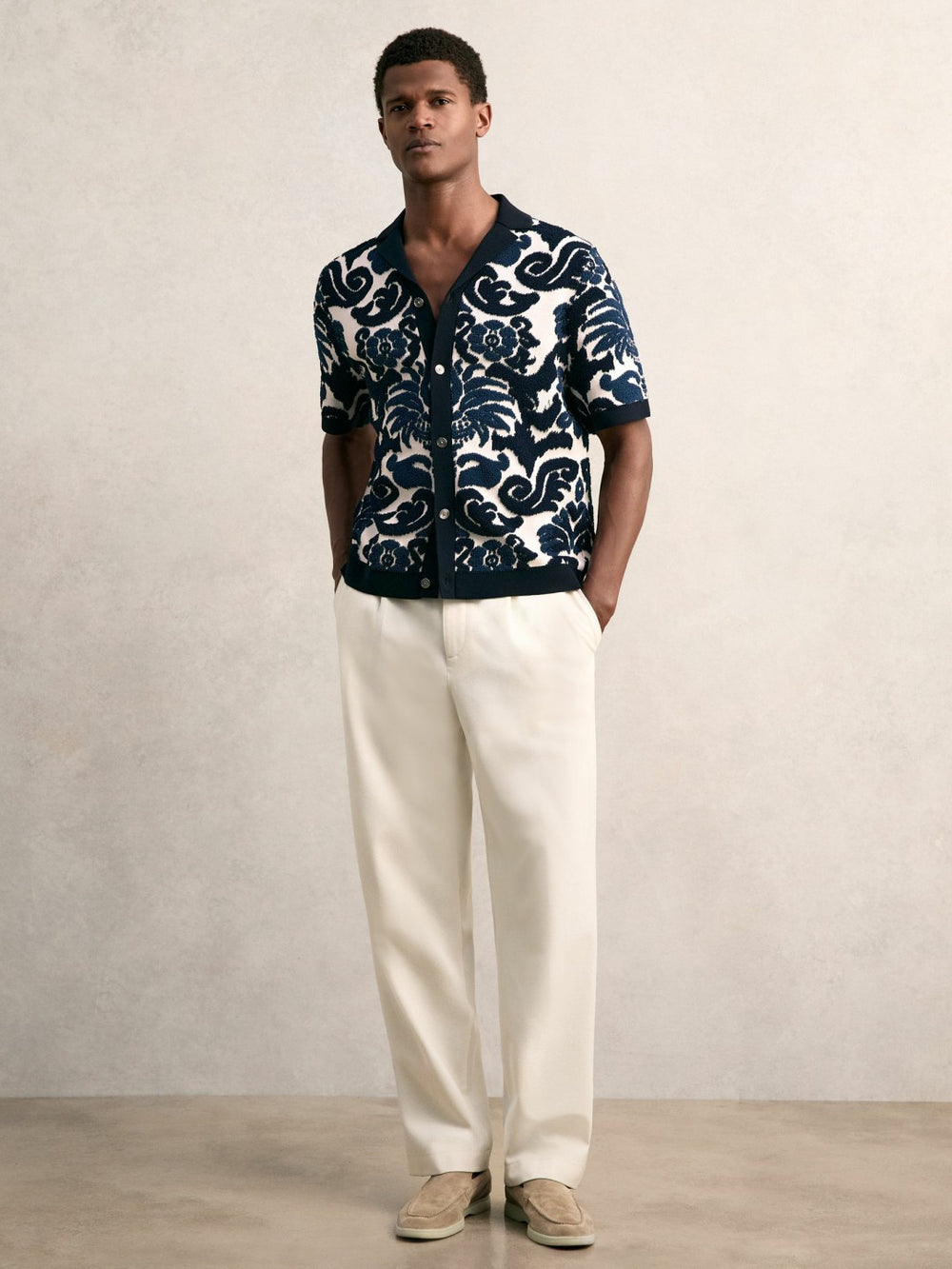Paisley Jacquard Knit Shirt in Navy Blue/White