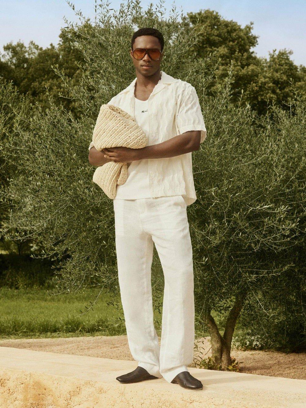 | Ché Linen Wide-Leg Trousers in White