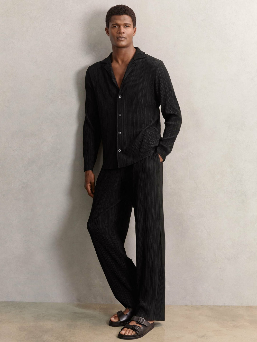 Plissé Wide Leg Trousers in Black