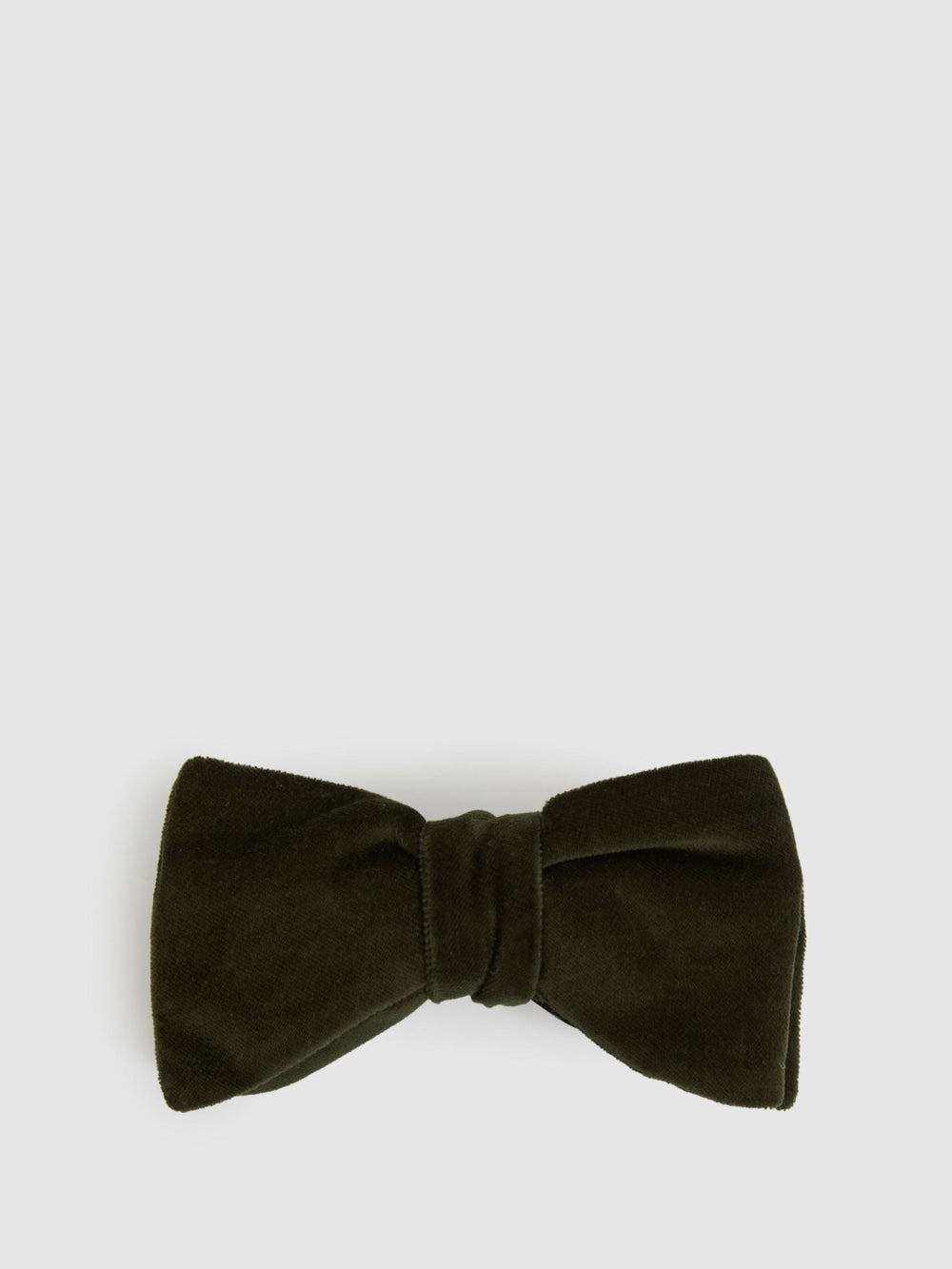 Velvet Bow Tie in Emerald