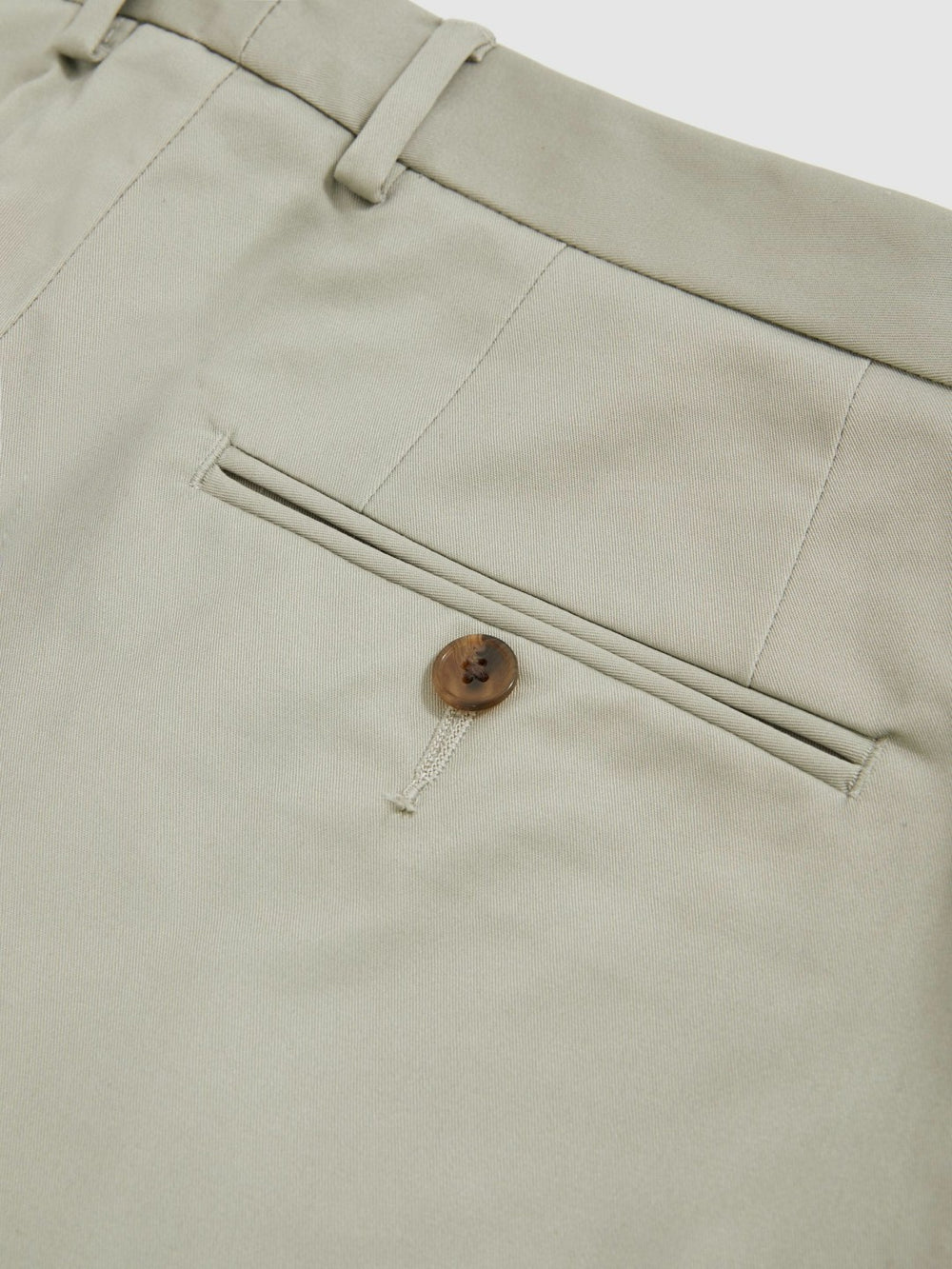 Cotton Chino Shorts With Stretch in Soft Sage