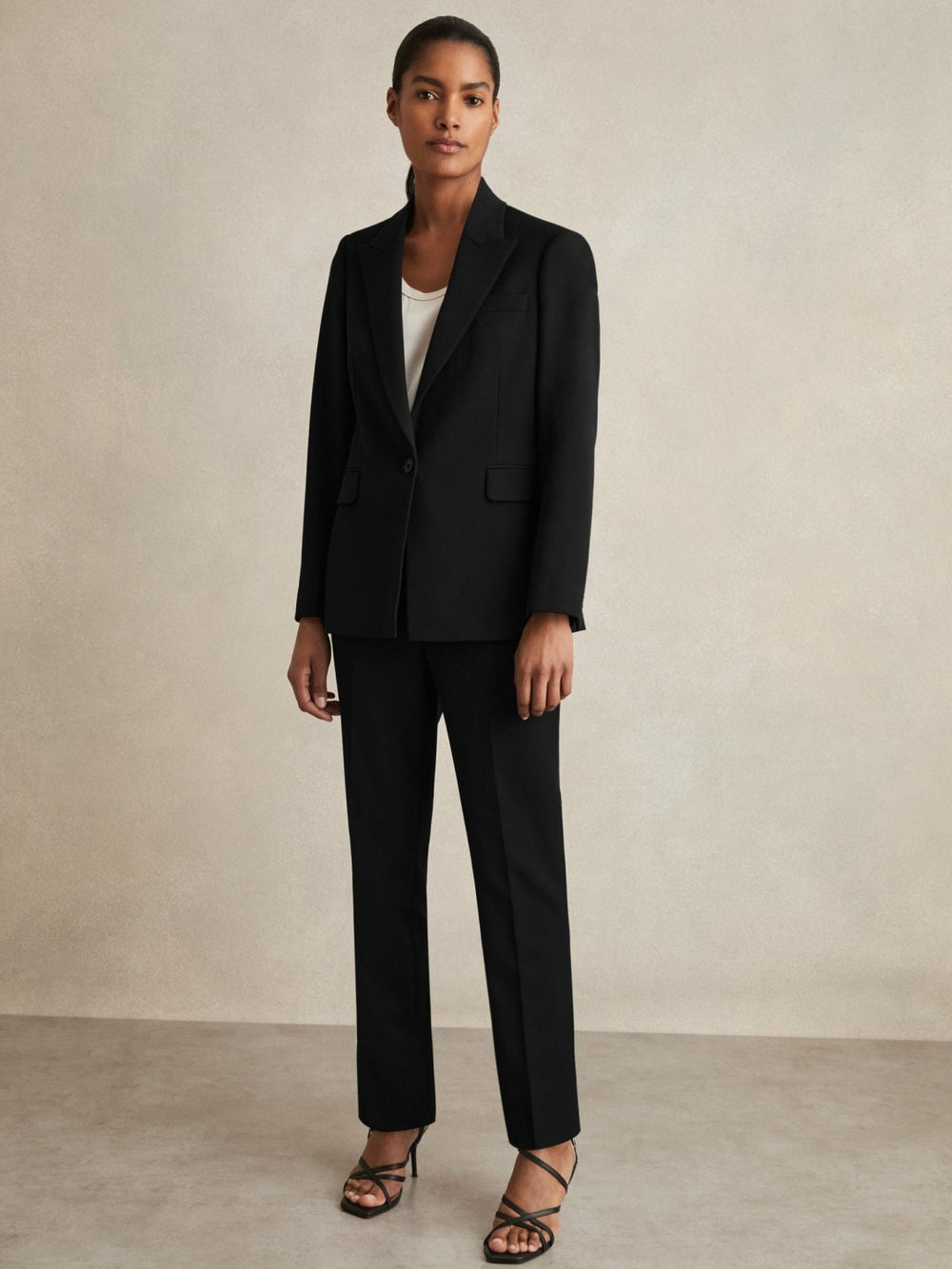 Petite Tailored Single Breasted Suit Blazer in Black