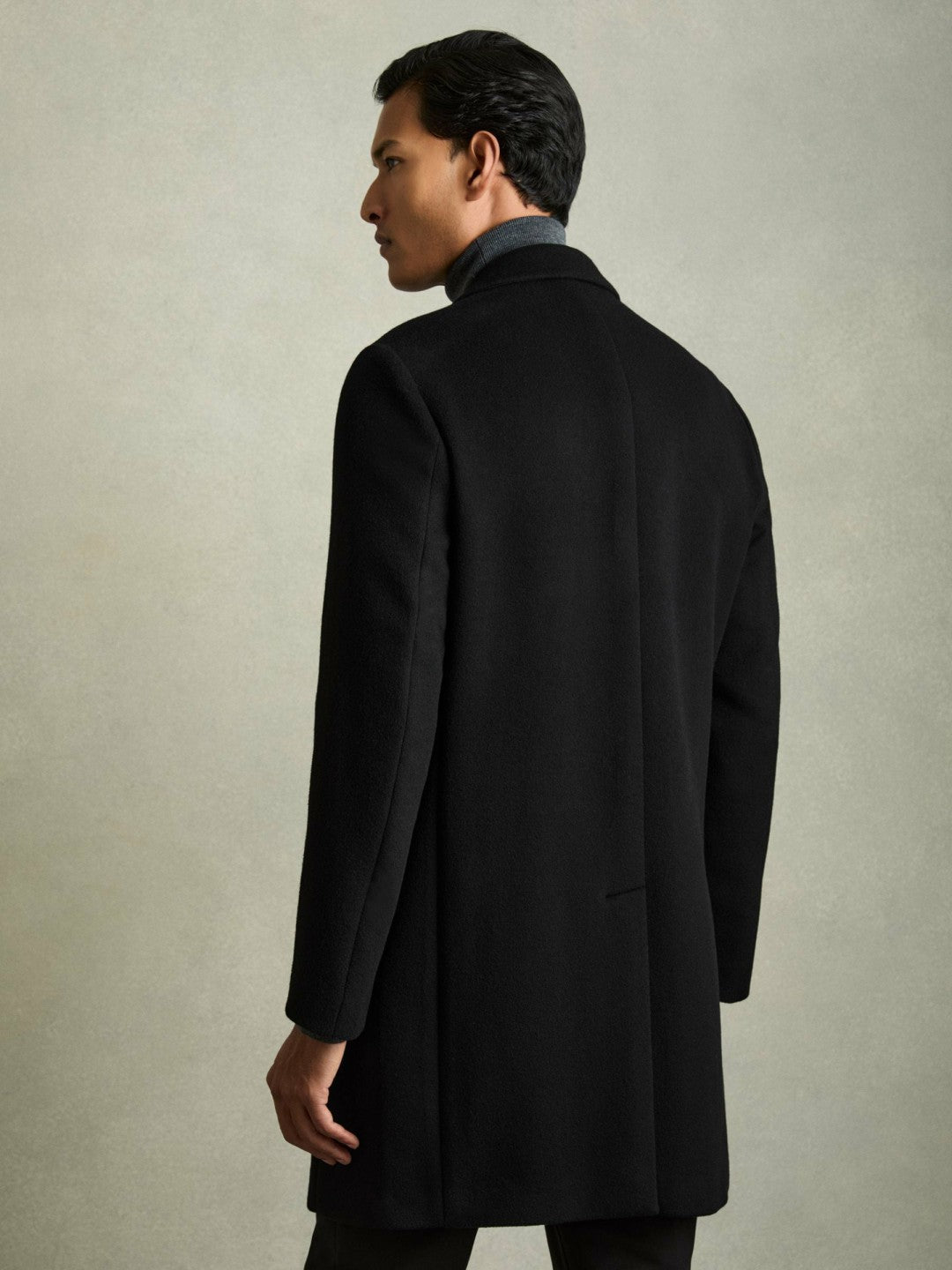 Wool Blend Single Breasted Epsom Overcoat in Black