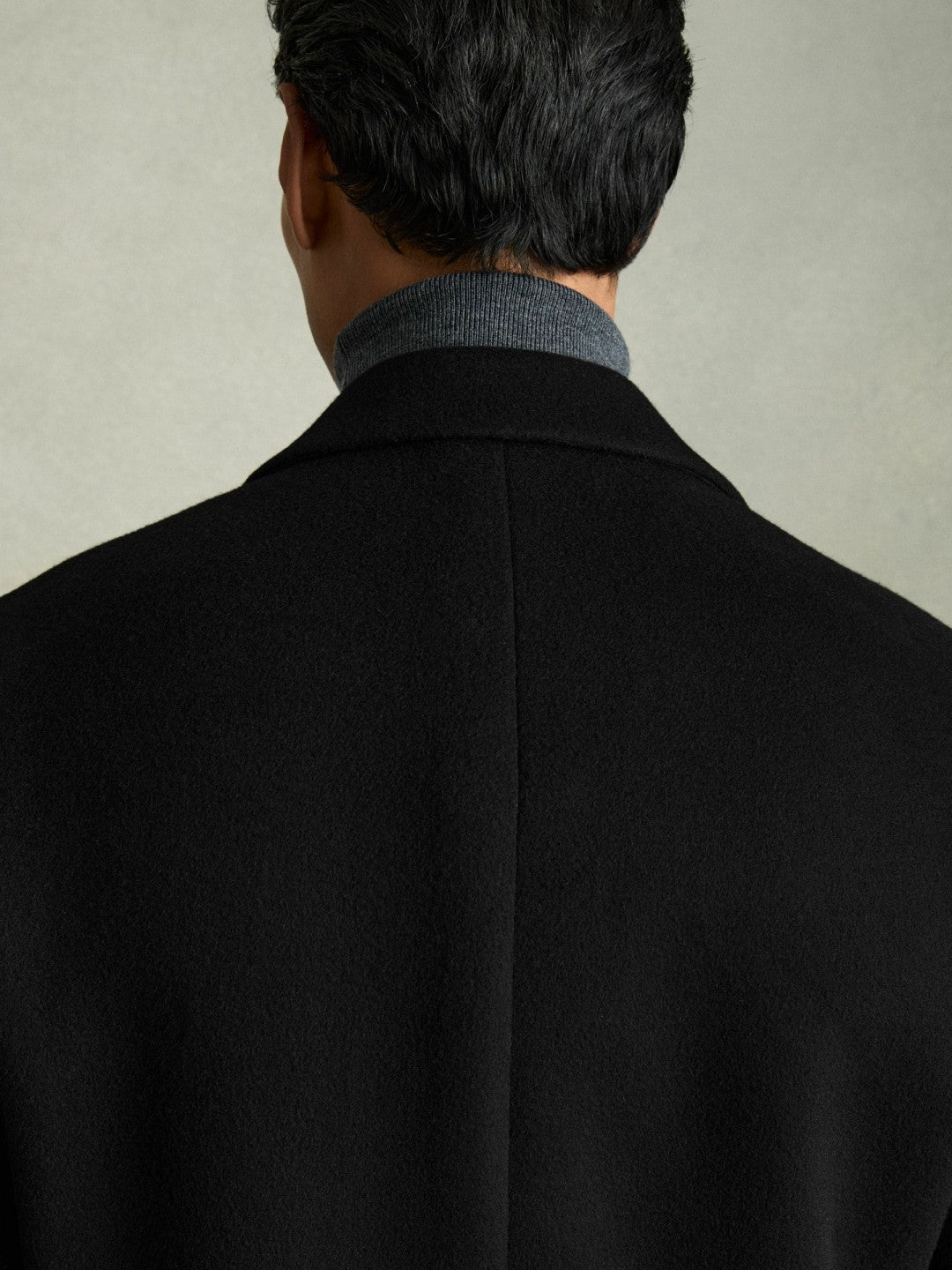 Wool Blend Single Breasted Epsom Overcoat in Black