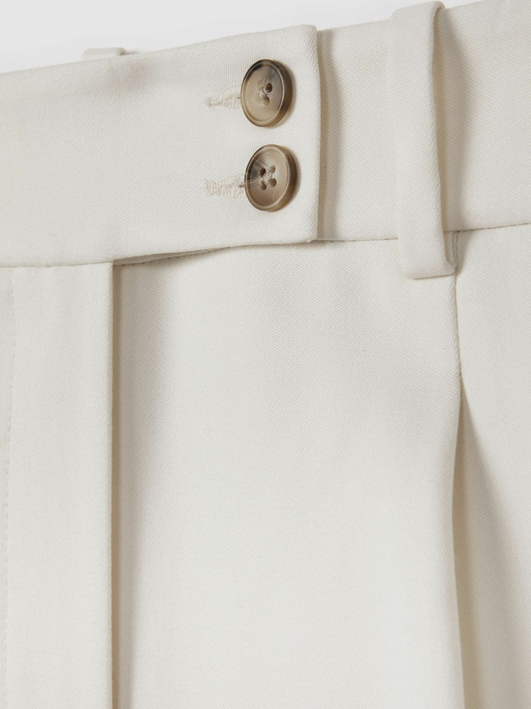 Front Pleat Tailored Shorts in Cream