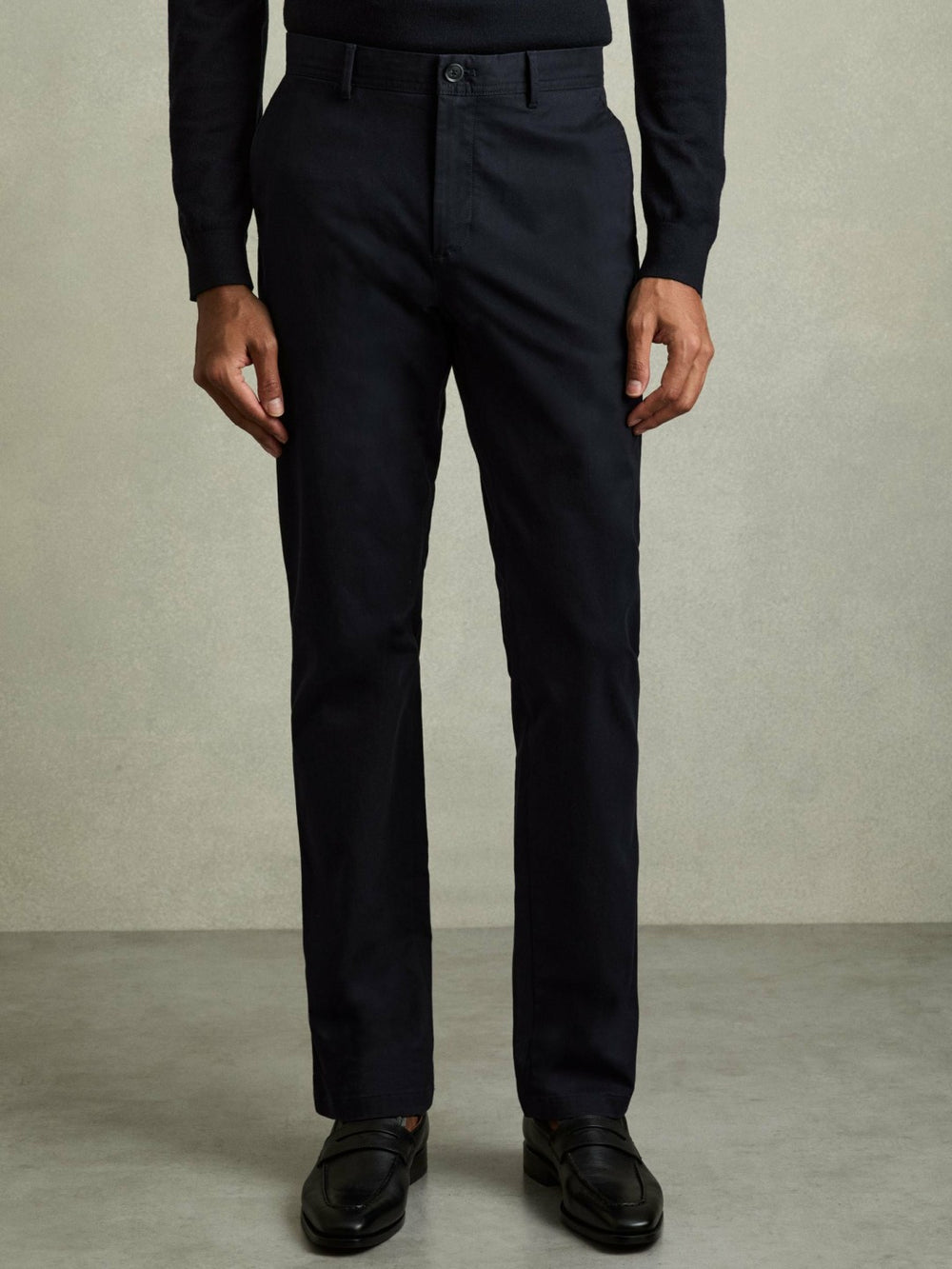 Slim Fit Washed Cotton Blend Chinos in Navy
