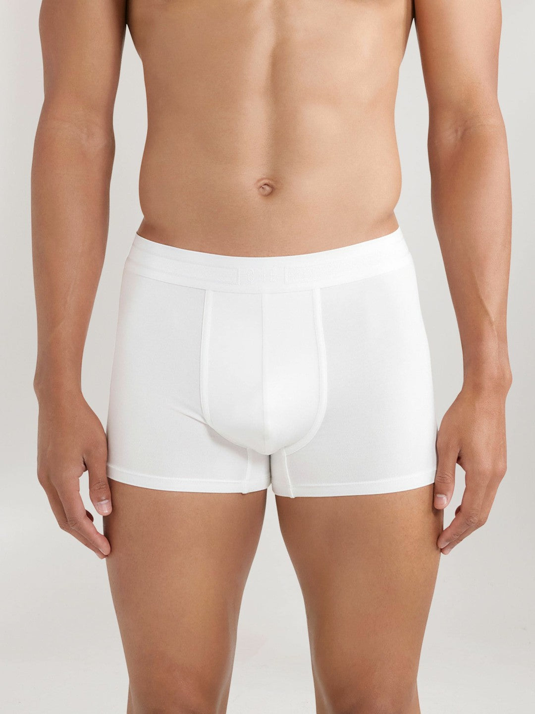 CHÉ Studios Boxer Trunks with TENCEL™ Fibers in White