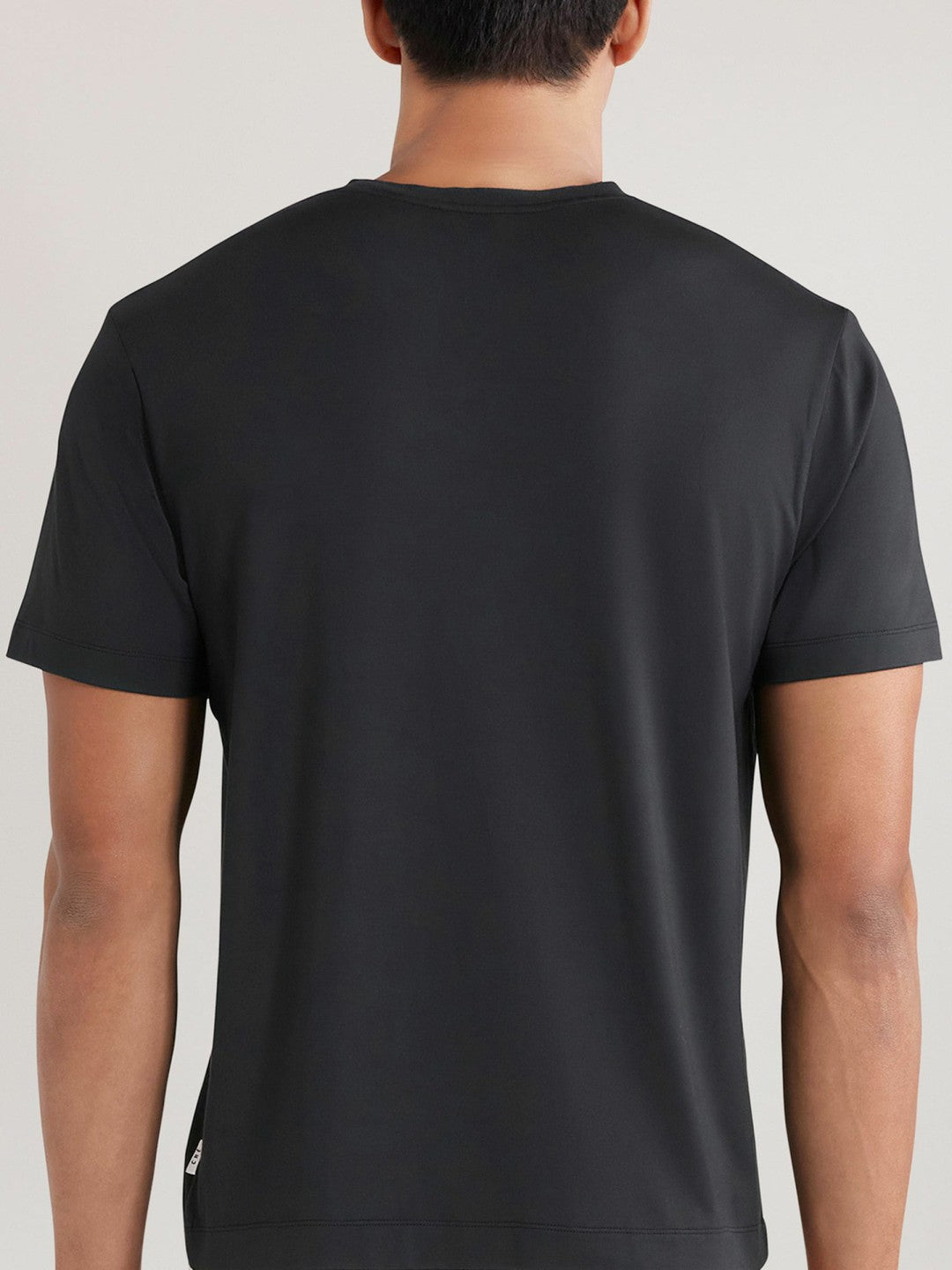 CHÉ Studios Crew Neck T-Shirt with TENCEL™ Fibers in Black