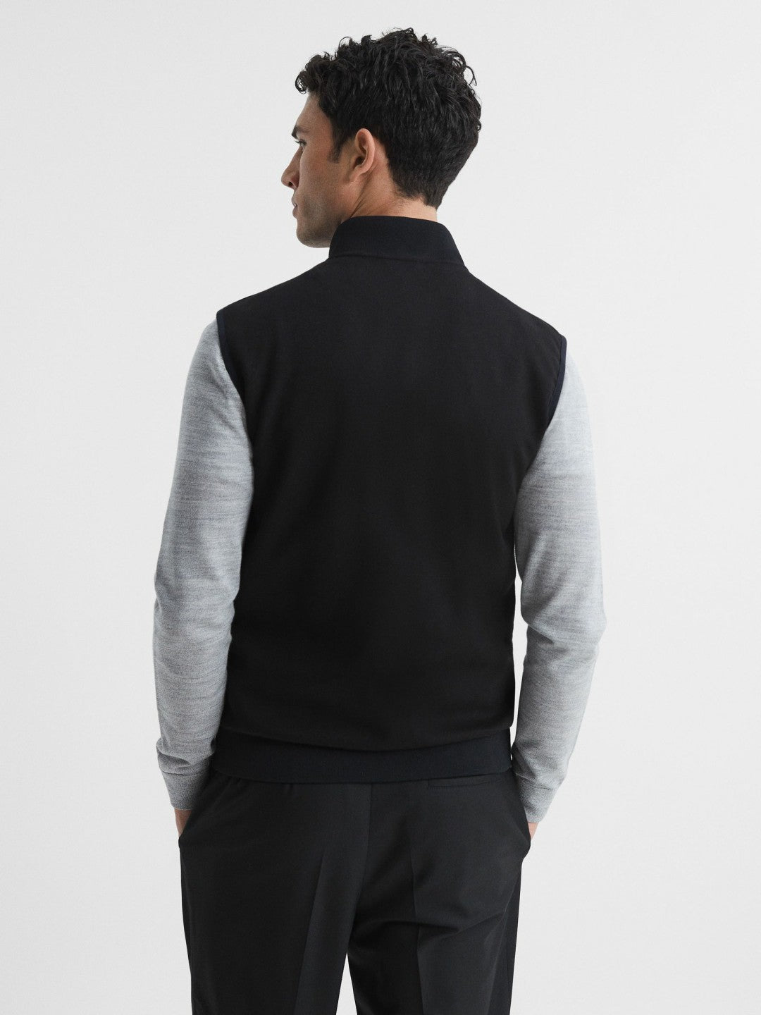 Hybrid Quilted Gilet in Black