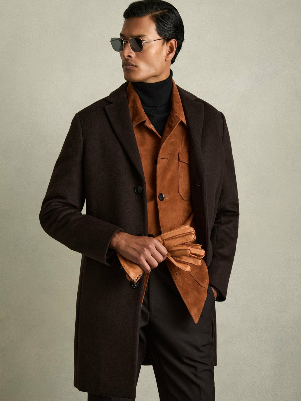 Leather Zip-Side Gloves in Tan