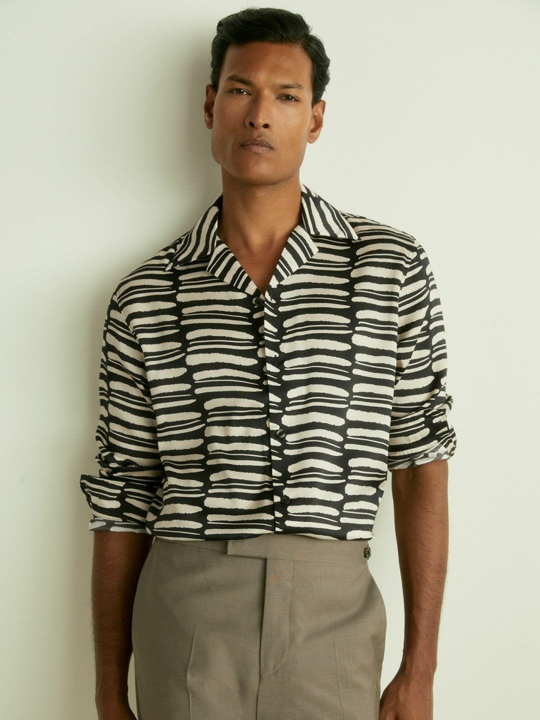 Abstract-Print Twill Cuban-Collar Shirt in Black/White