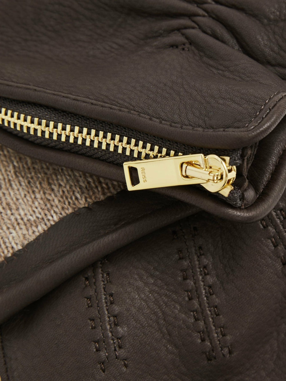 Leather Zip-Side Gloves in Dark Brown