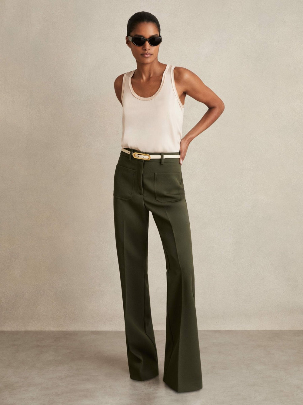 Twill Patch-Pocket Flared Trousers in Green