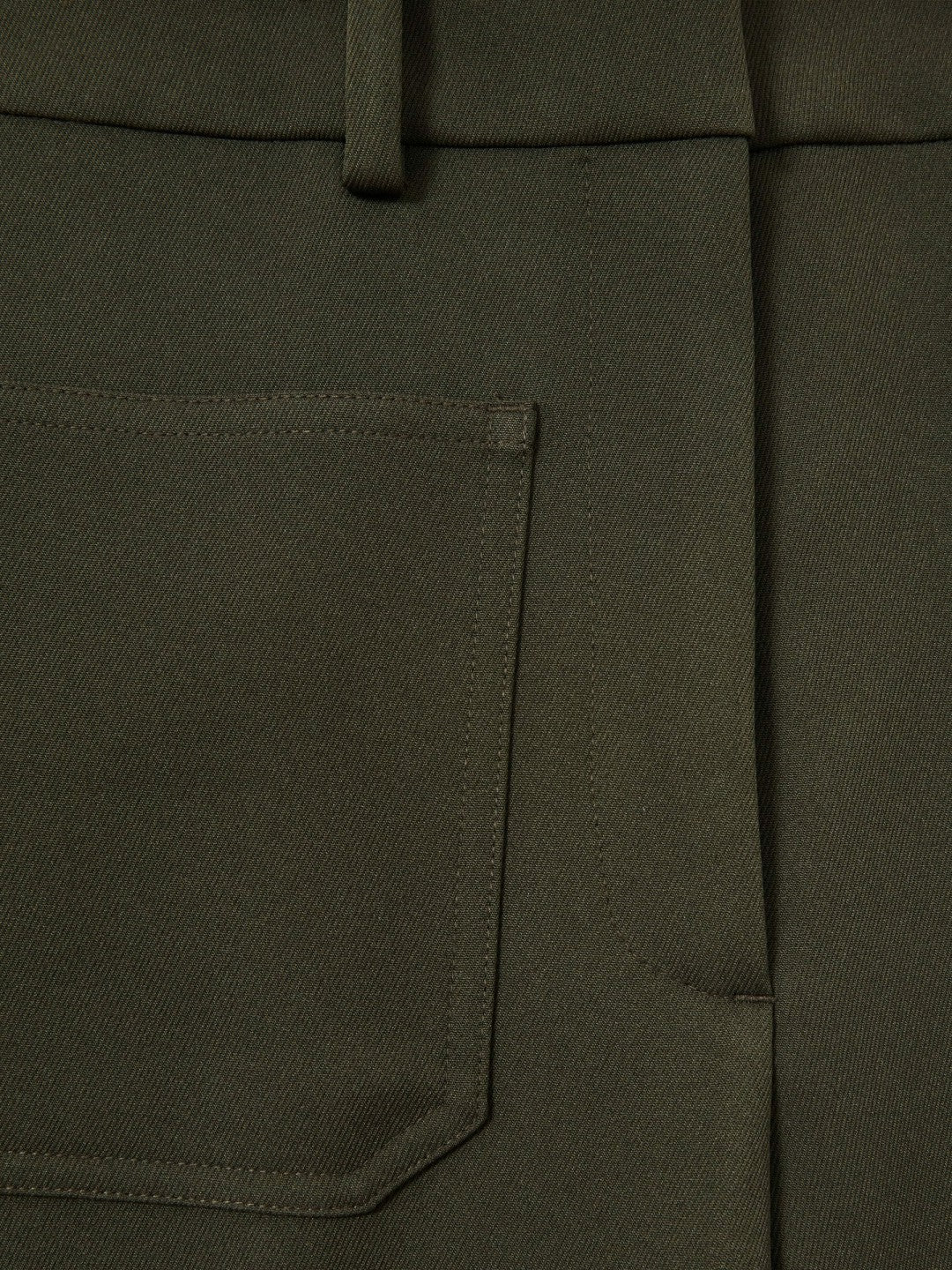 Twill Patch-Pocket Flared Trousers in Green