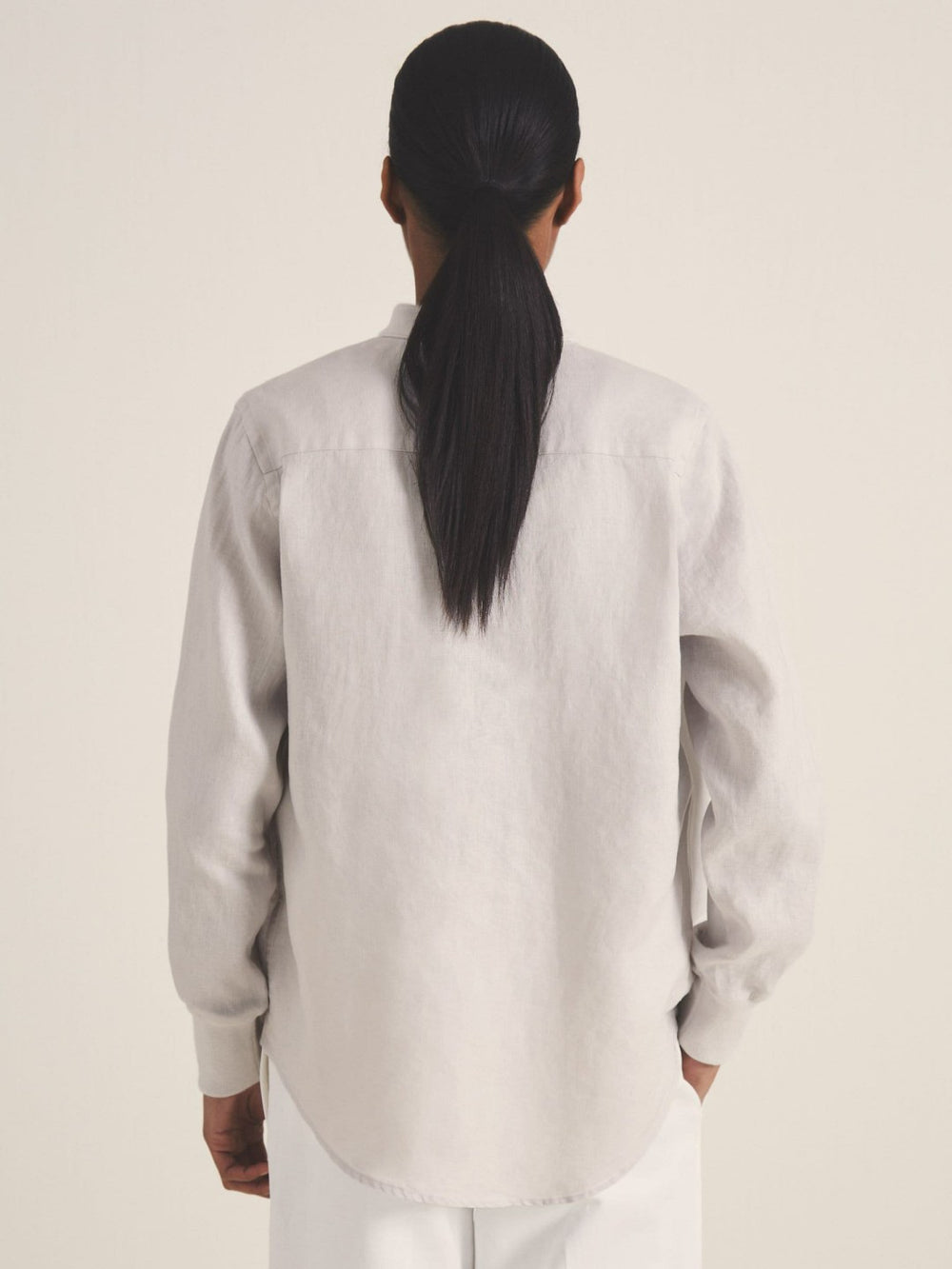 | Les 100 Ciels Linen Shirt in Soft Grey