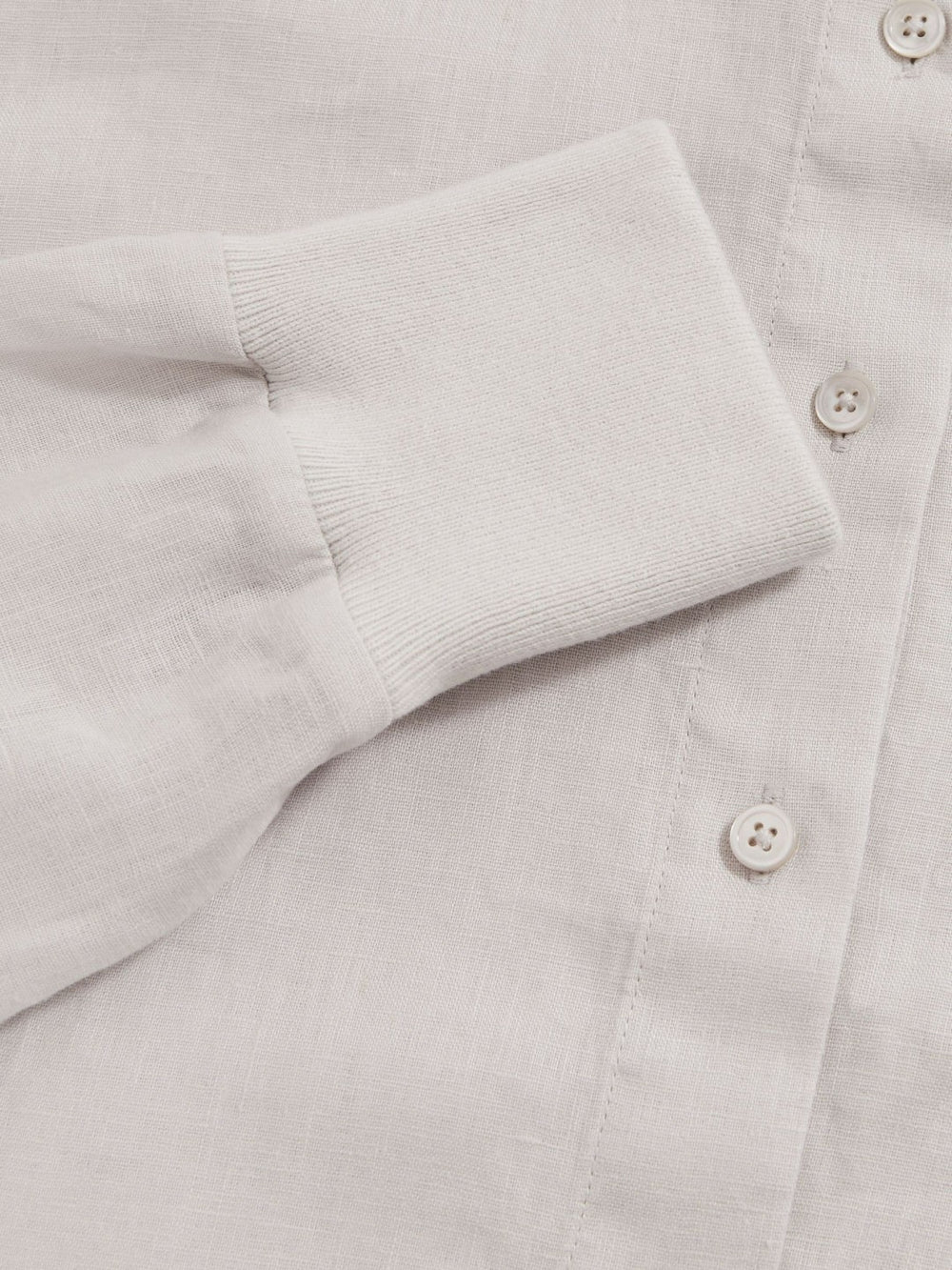 | Les 100 Ciels Linen Shirt in Soft Grey