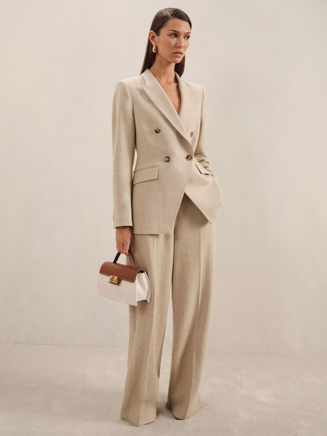 Linen-Blend Wide-Leg Trousers in Neutral