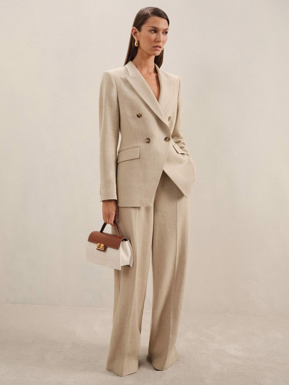 Linen-Blend Wide-Leg Trousers in Neutral