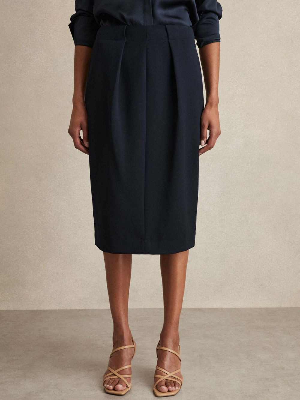 Tailored Midi Suit Skirt in Navy