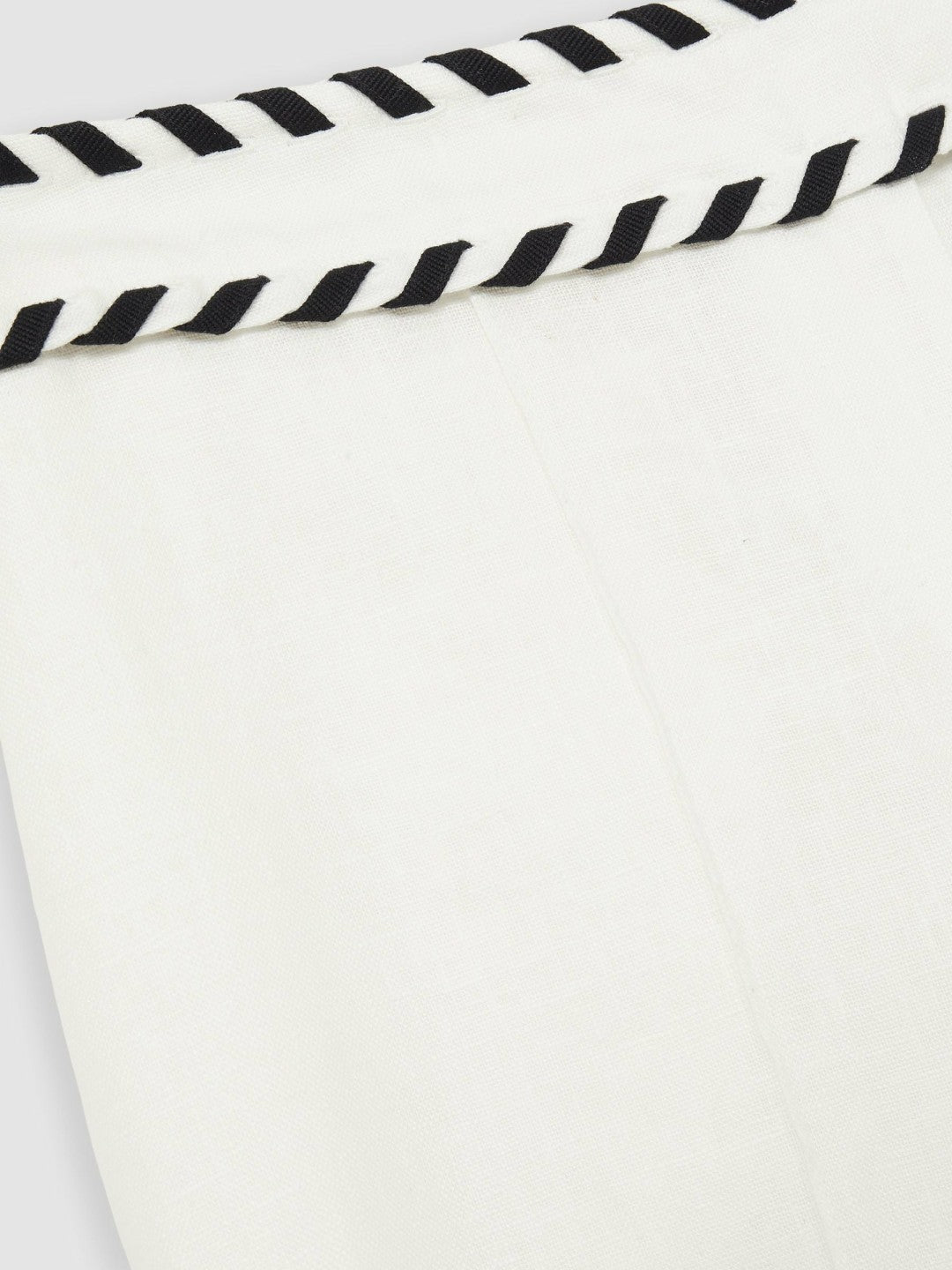 Petite Linen Wide-Leg Whipstitch Trousers in White