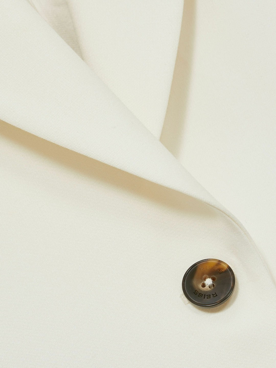 Petite Single-Breasted Peak-Lapel Tailored Blazer in Cream
