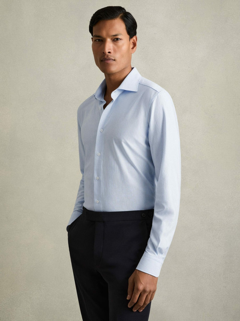 Cotton-Blend Cutaway-Collar Striped Shirt in Blue Stripe