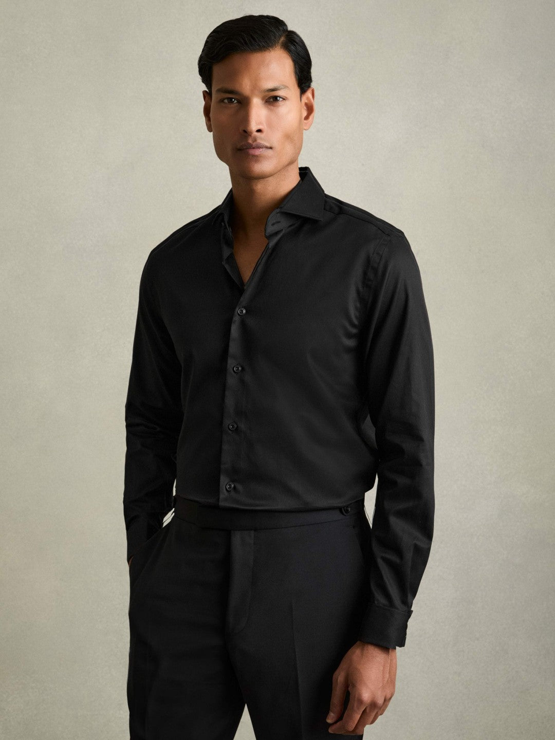Regular Fit Slim-Fit Cotton Double-Cuff Shirt in Black
