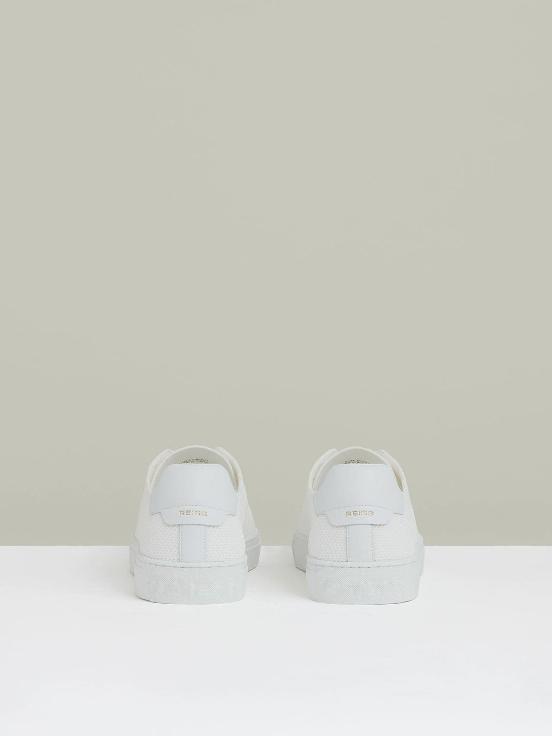 Knitted Low-Top Trainers in White