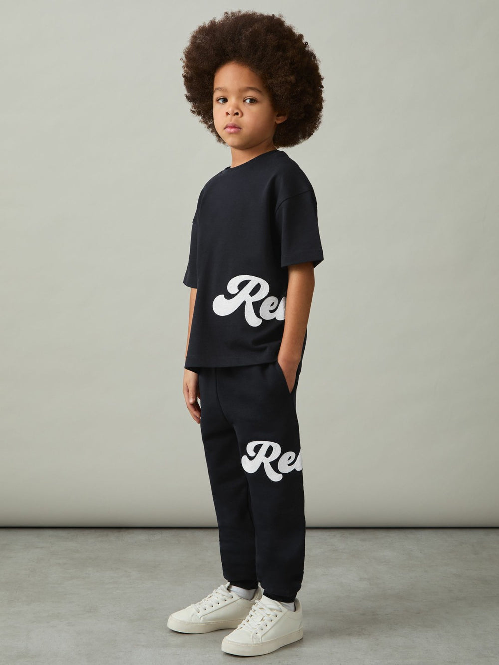9-13 yrs Cotton Script-Logo Oversized T-Shirt in Navy