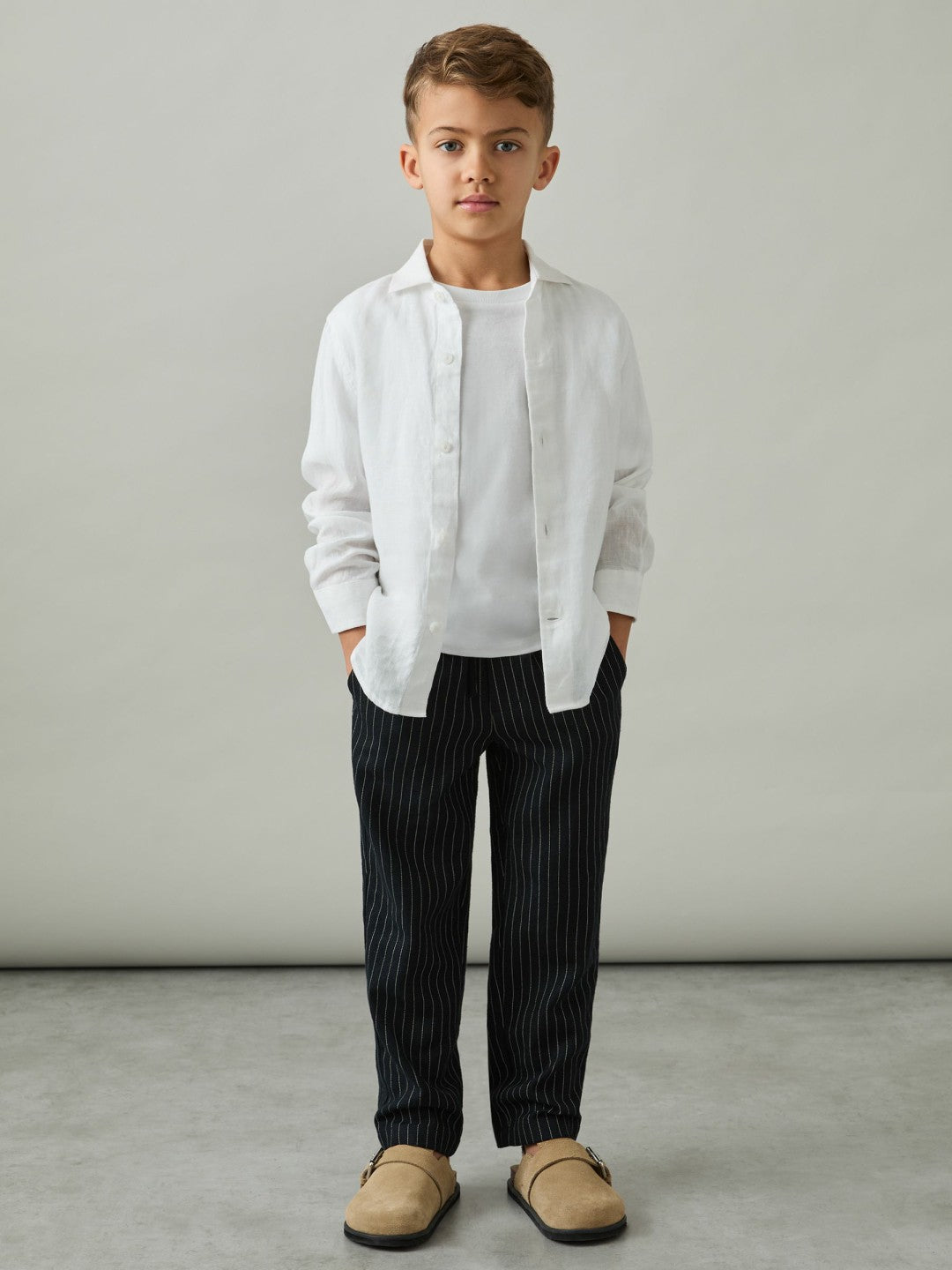 Linen-Blend Drawstring Trousers in Navy Stripe