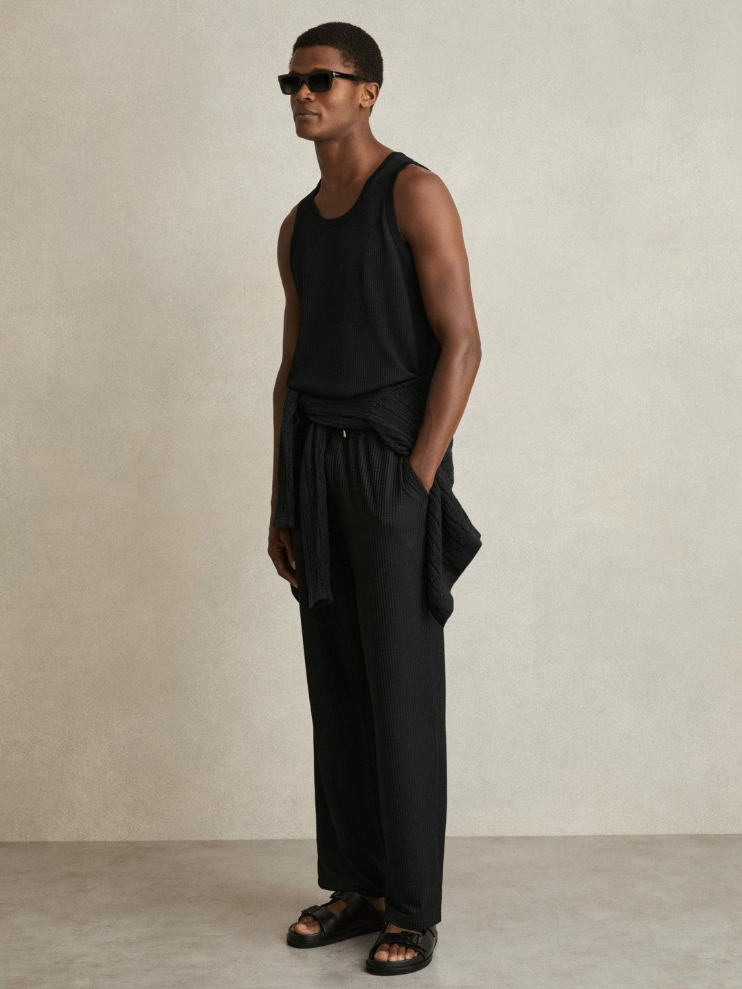 Textured Crew Neck Ribbed Vest in Black