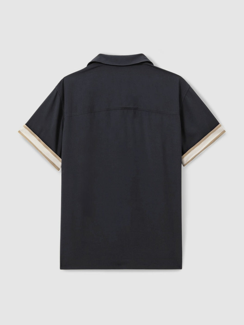 | Ché Cuff Detail Cuban Collar Shirt in Navy