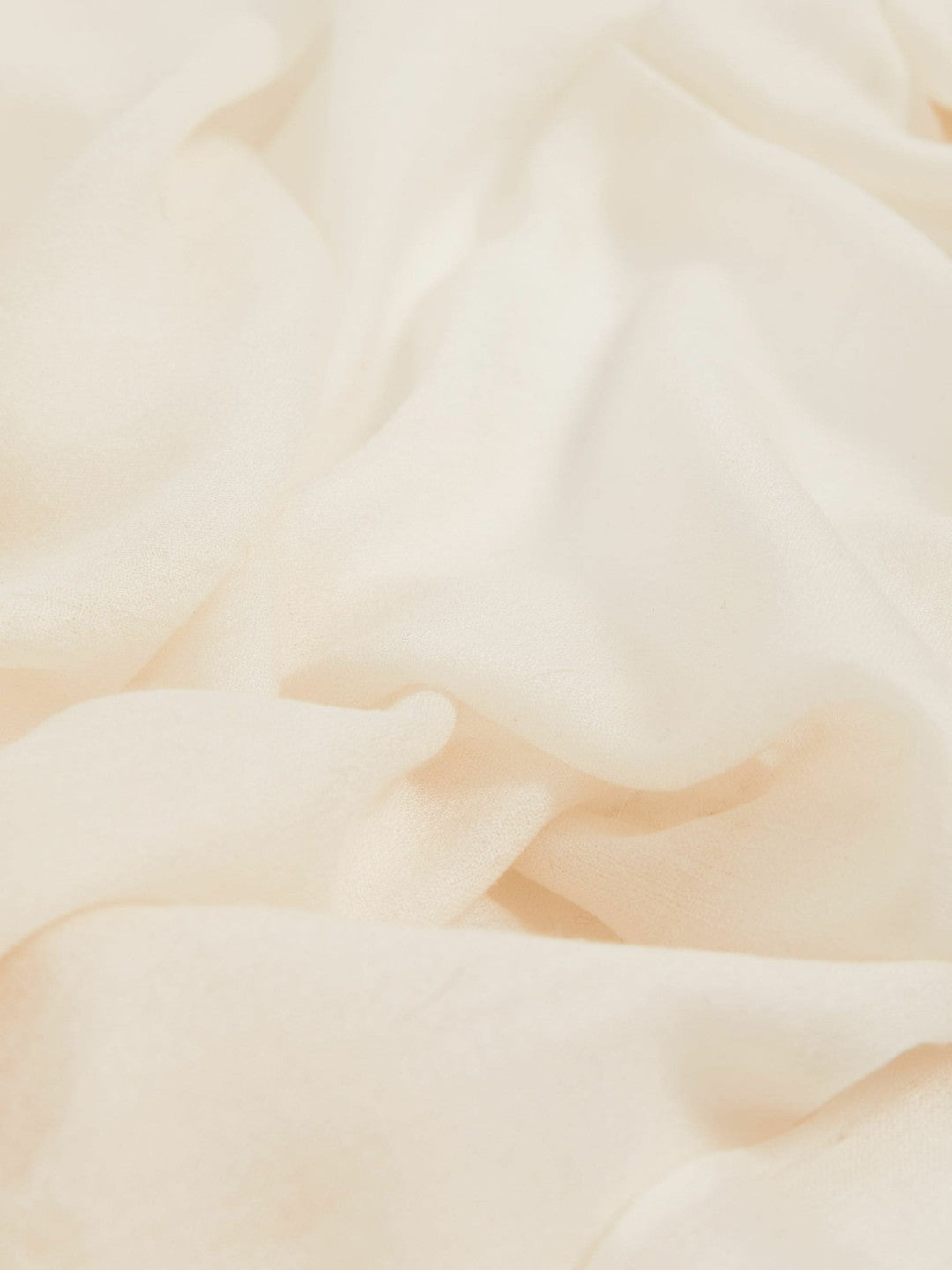 Wool-Cashmere Lightweight Scarf in Off White