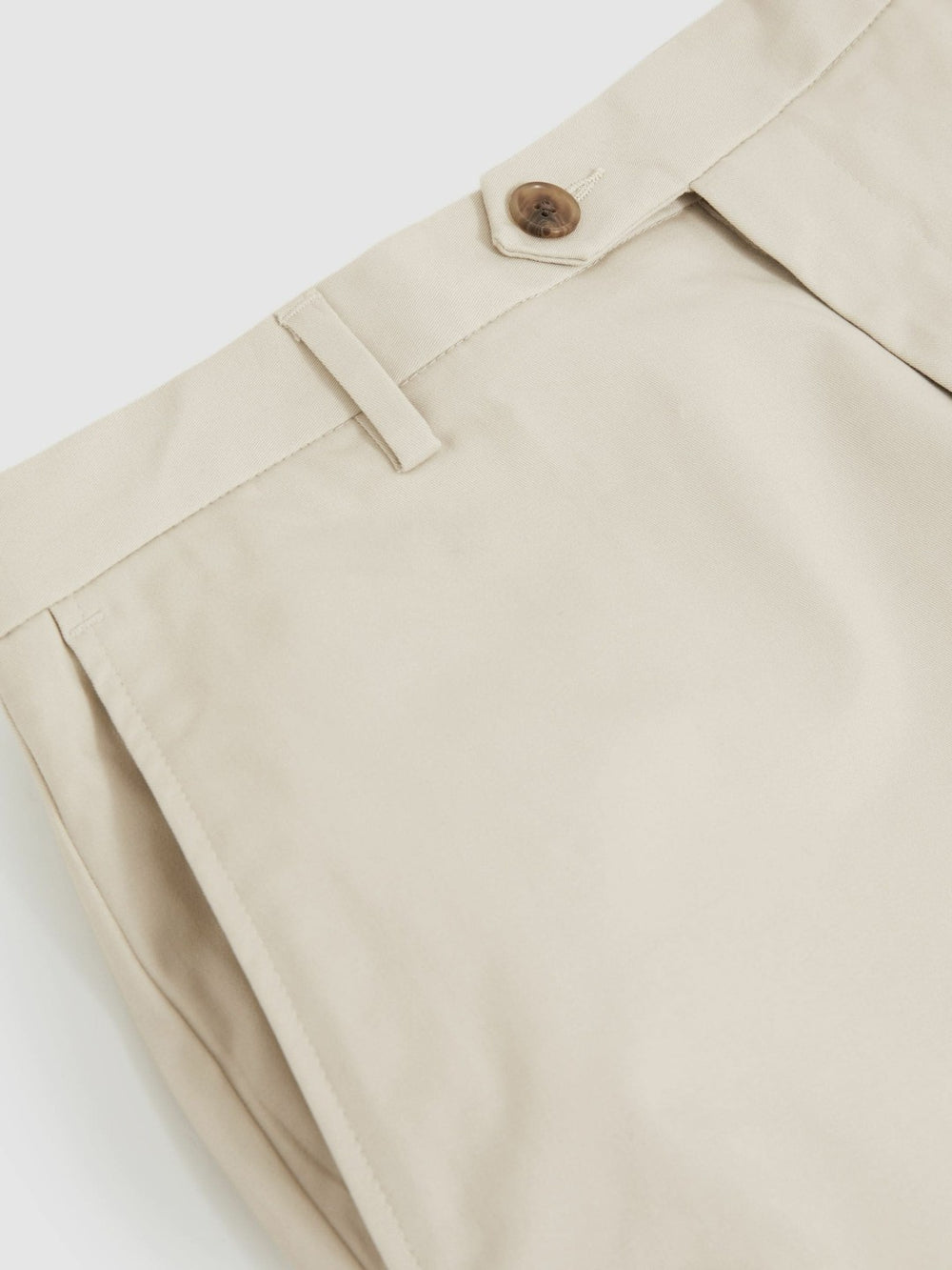 Cotton Chino Shorts With Stretch in Stone