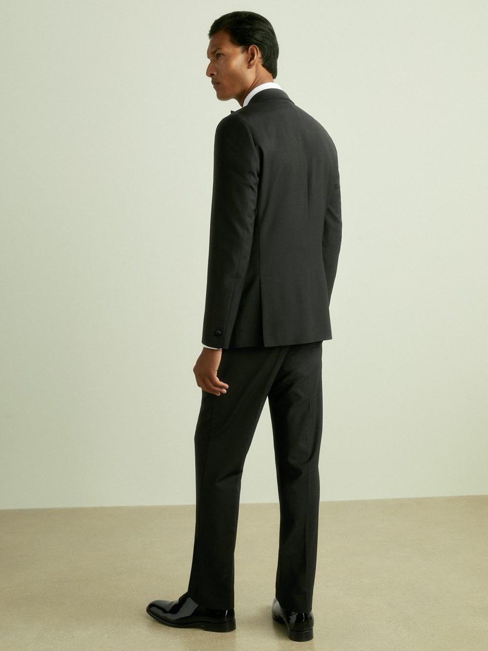 Regular Fit Single Breasted Tuxedo Jacket in Black
