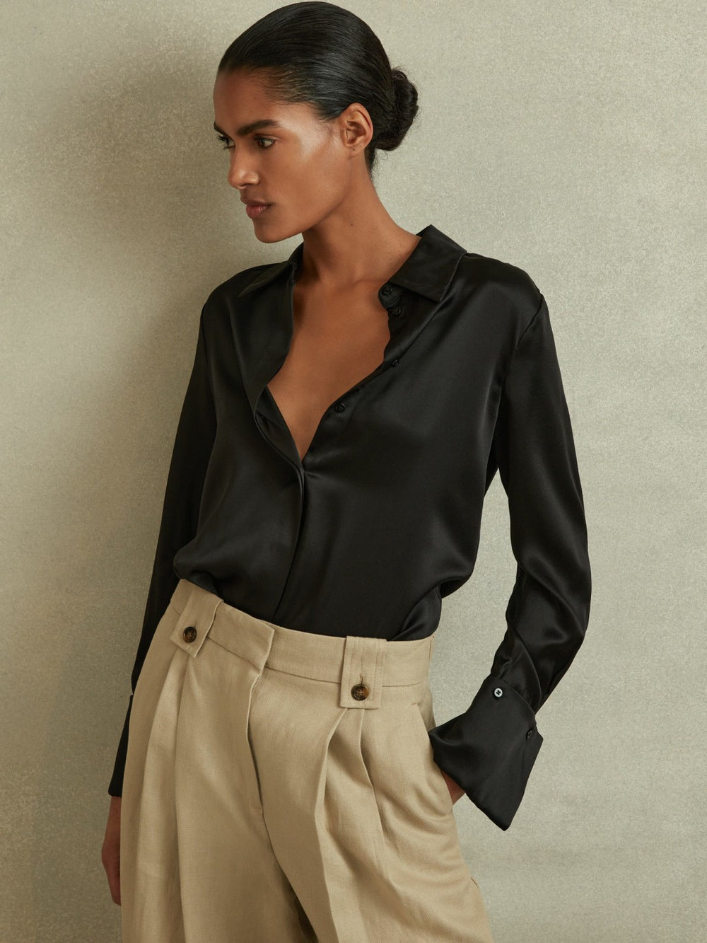 Petite Silk Double-Cuff Button-Through Shirt in Black