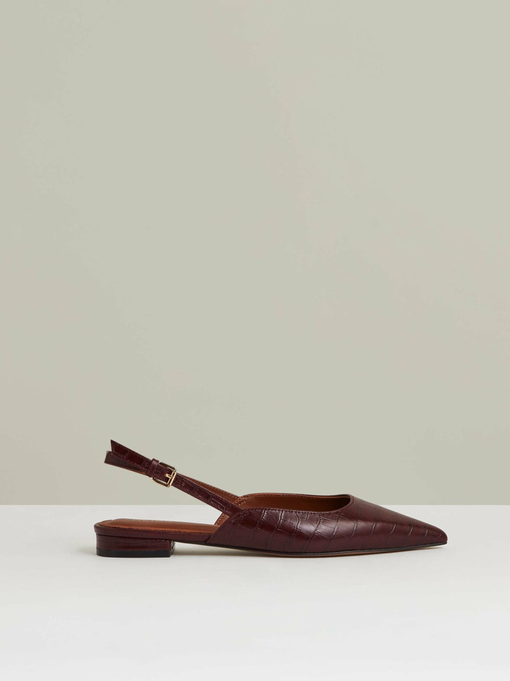 Leather Slingback Ballerina Pumps in Oxblood