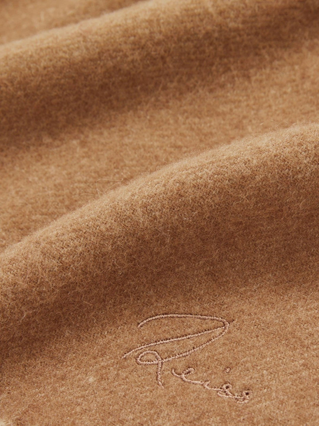 Wool-Cashmere Scarf in Biscuit