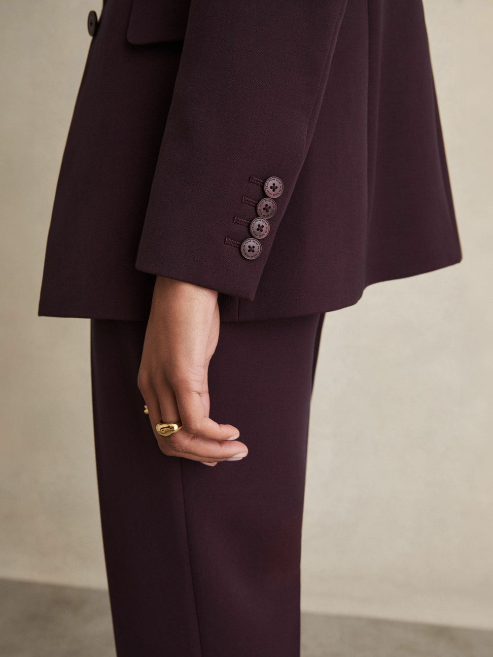 Petite Tailored Single Breasted Suit Blazer in Berry