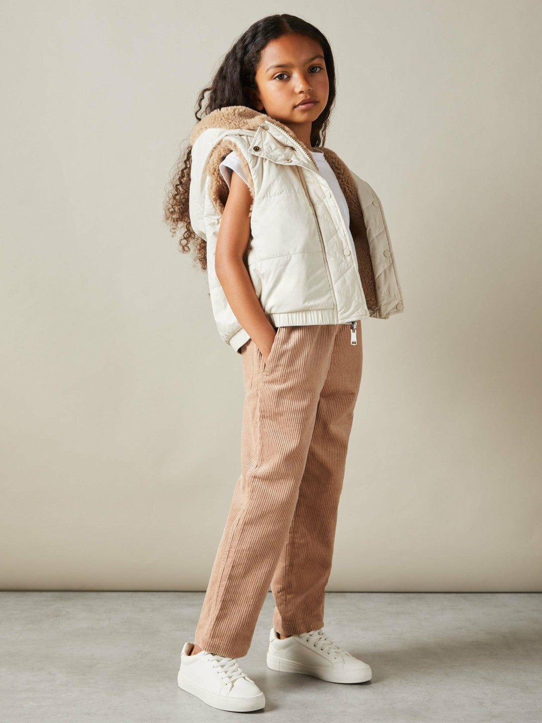9-13 yrs Reversible Quilted Borg Gilet in Brown