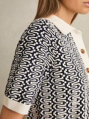 Zig-Zag Knit Polo Shirt in Blue/Ivory